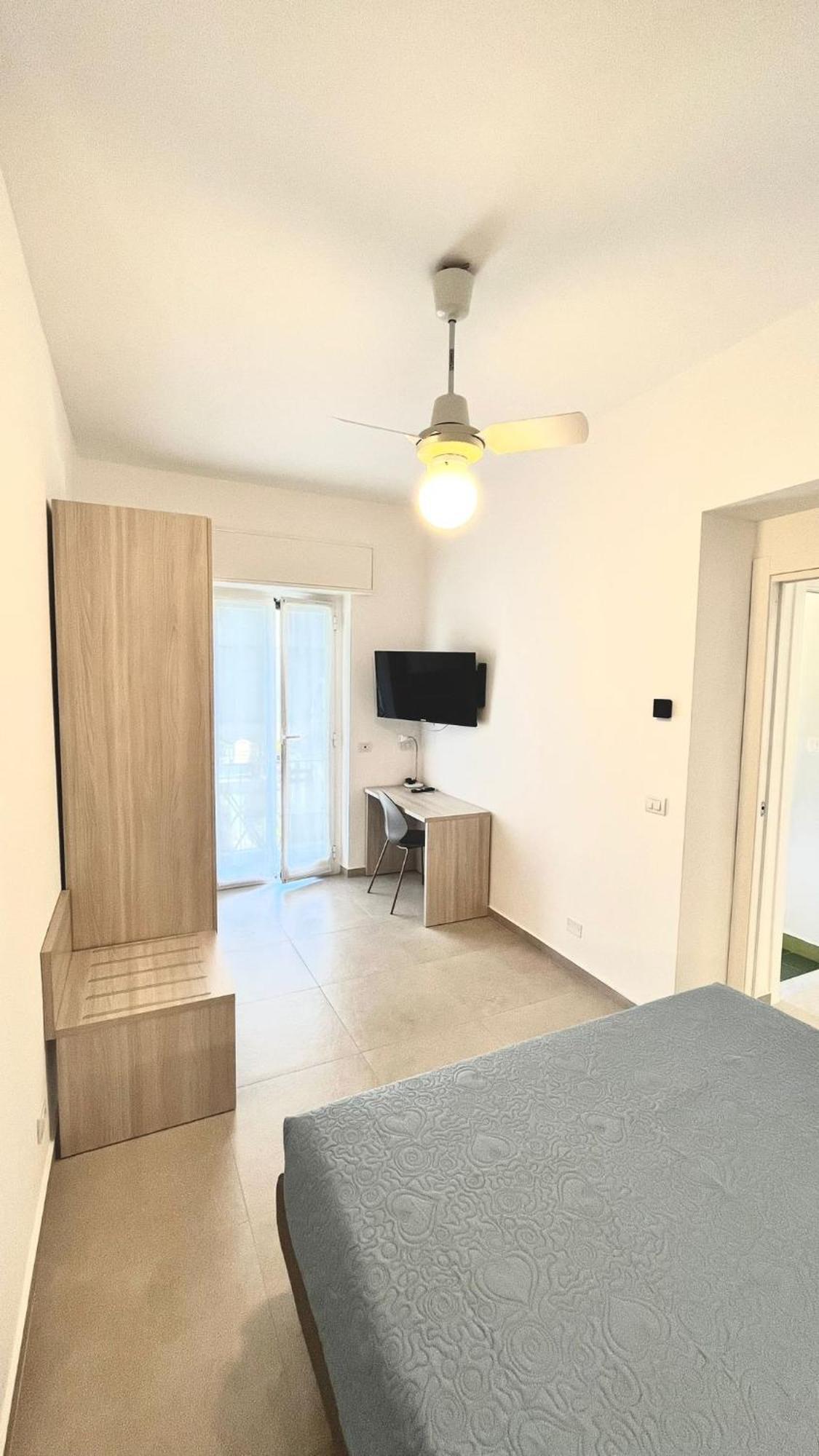 Hotel Al Capo Varigotti Bagian luar foto