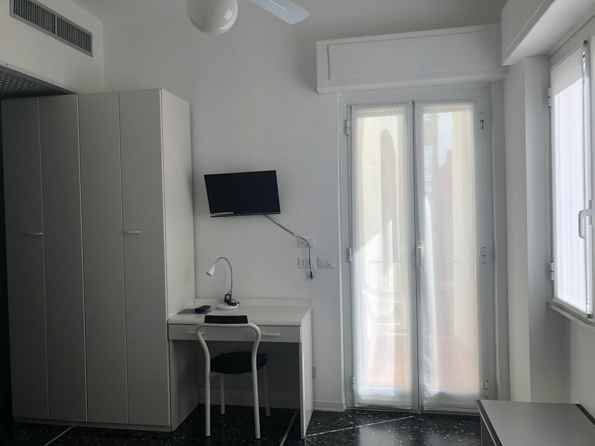 Hotel Al Capo Varigotti Bagian luar foto