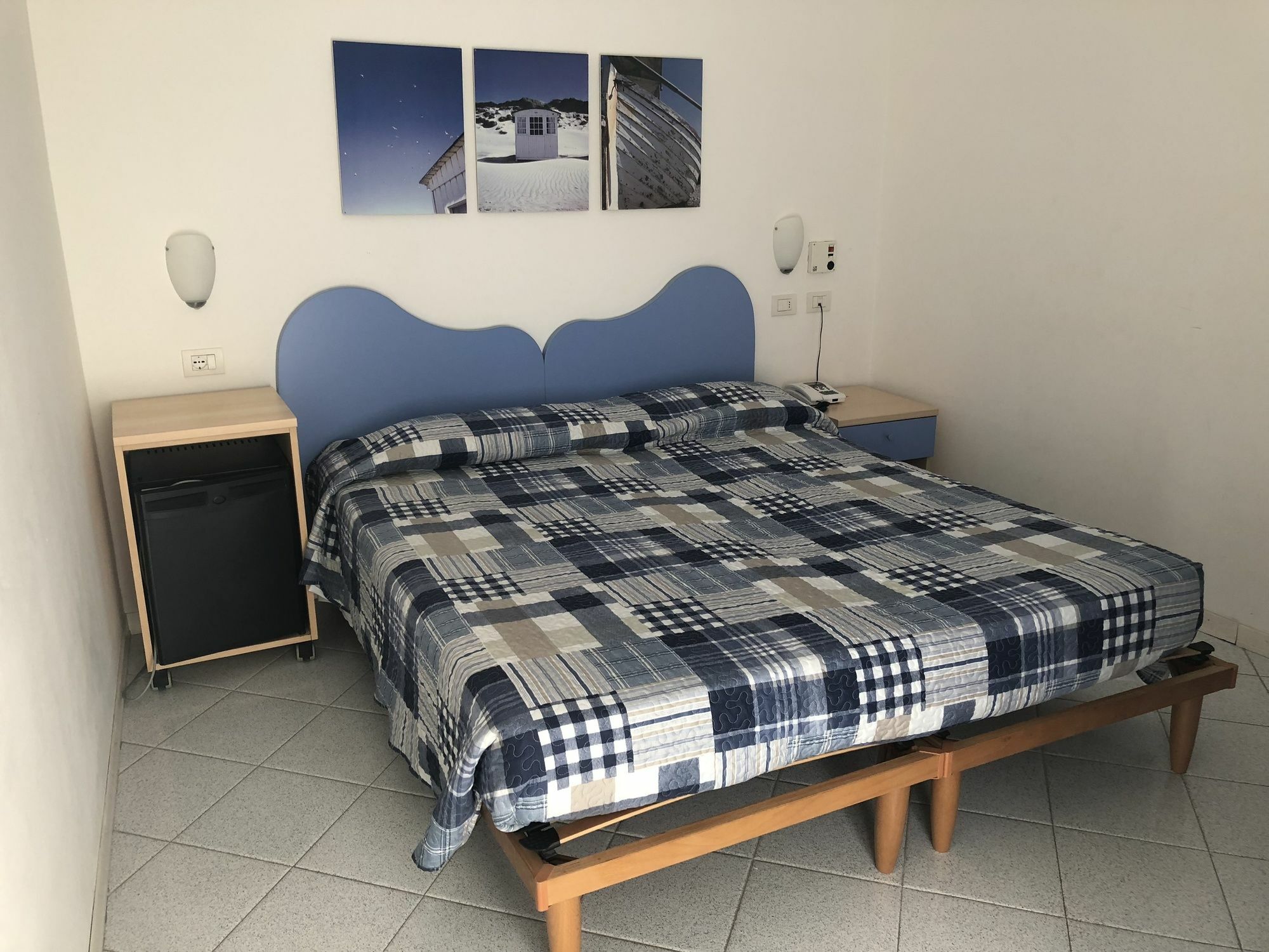 Hotel Al Capo Varigotti Bagian luar foto