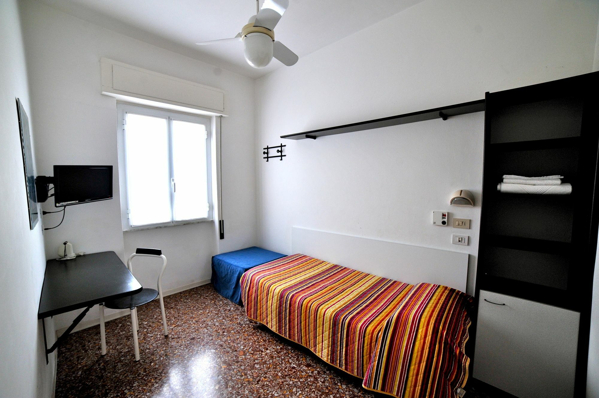 Hotel Al Capo Varigotti Bagian luar foto